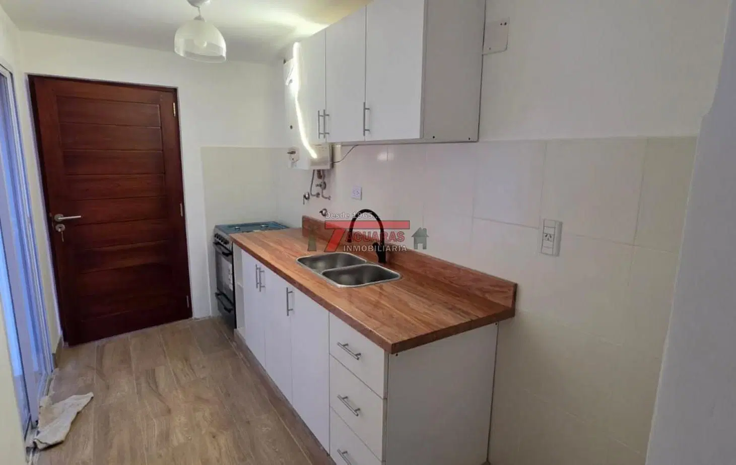 VENTA DE DEPARTAMENTO DE 3 DORMITORIOS EN CALLE URQUIZA 3