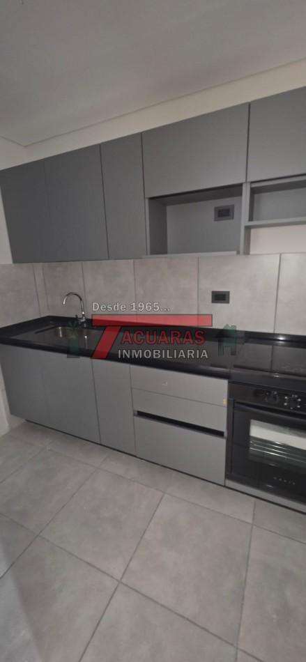 Foto de EN VENTA DEPARTAMENTO DE 1 DORMITORIO EDIFICIO TORREON , CALLE MALVINAS., imagen 3