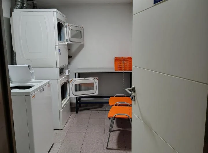 Departamento en excelente estado. Muy buena ubicación 5