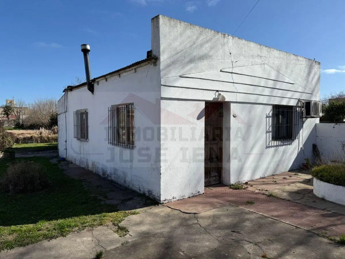 Casa 1 dorm. Dntro de Avenidas principales - Calle Soler e/ Avenida Italia y Funes, General Belgrano 1
