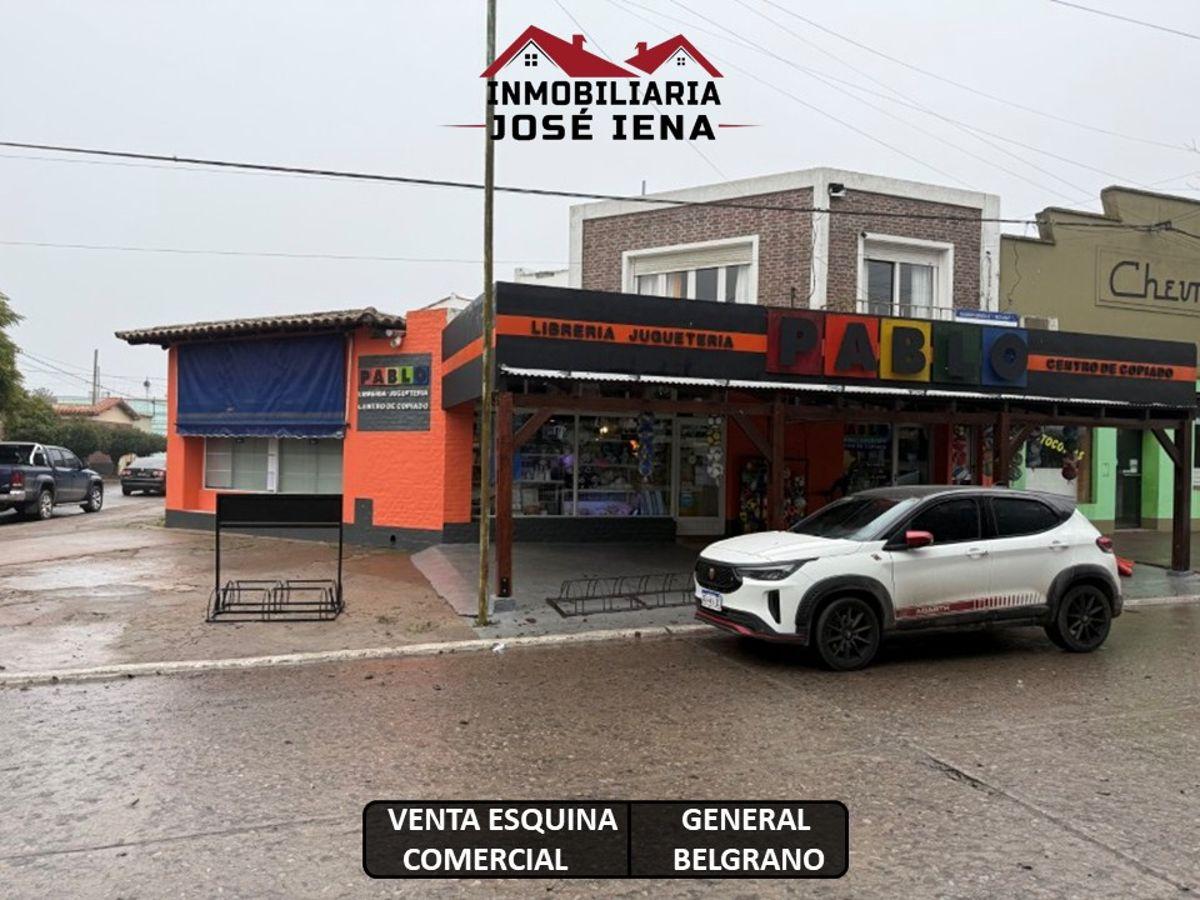 Foto de Esquina Comercial céntrica de 425 m2 con Local y Oficinas - General, imagen 1