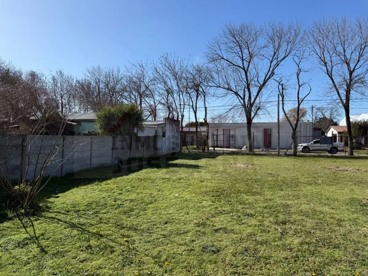 Lote de 10,39 x 29,44 (305 m2) dentro de Avenidas principales. - General Belgrano 4