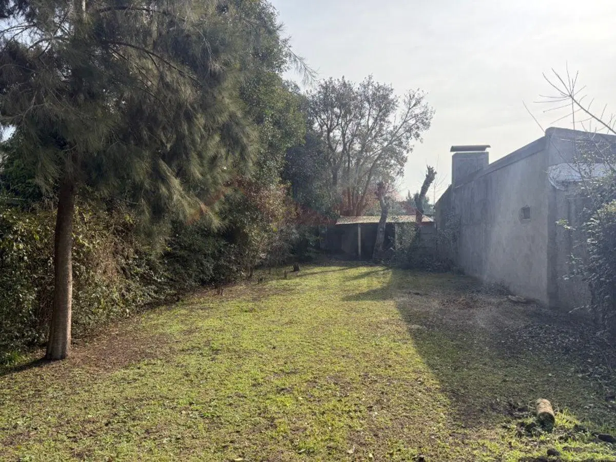 Casa 4 dormitorios - Calle Las Tropas N° 690 e/ 62 y 64, Barrio Parque – General Belgrano. 3