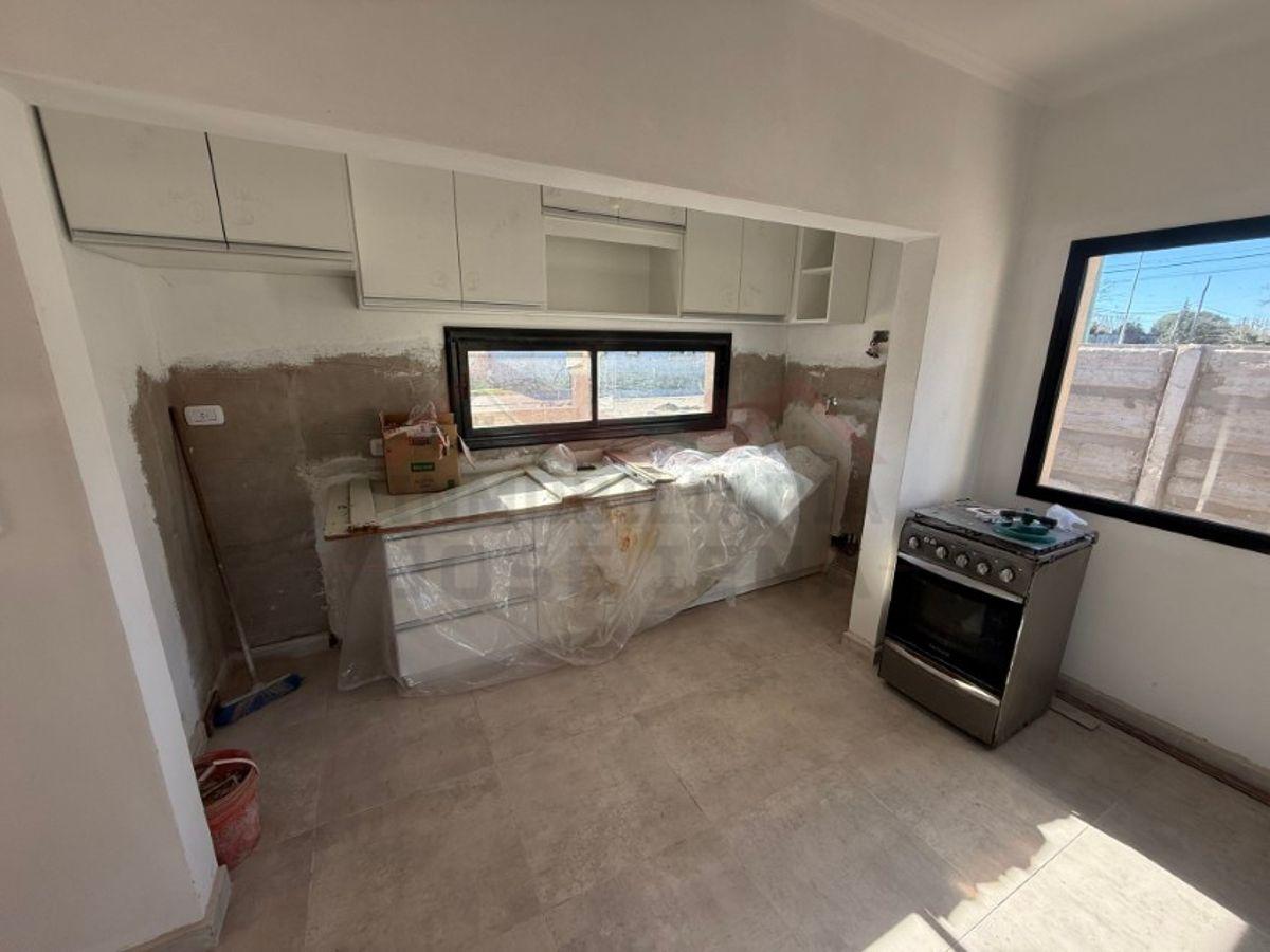 Foto de Casa 2 dormitorios A estrenar! -Calle Sargento Cabral (15) N° 1534 e/, imagen 4