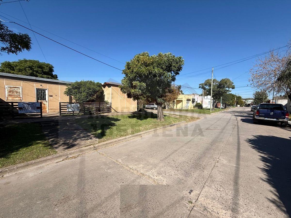Foto de Casa 2 dormitorios dentro de Avenidas principales. Calle Paso e/ Pasaje, imagen 3
