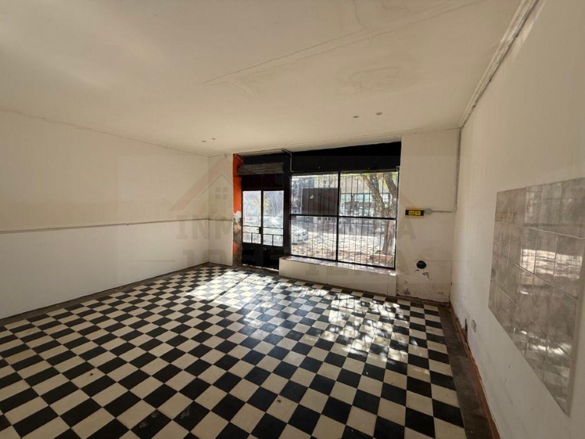 Foto de Local Comercial con Casa 2 dormitorios. A metros del Centro de la, imagen 5