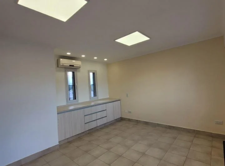 Imponente Casa en Urbanización Cielos del Sur 3