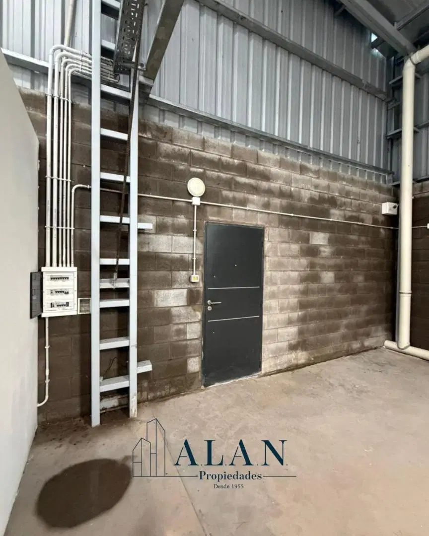 GALPON 1240 M2 A ESTRENAR 5