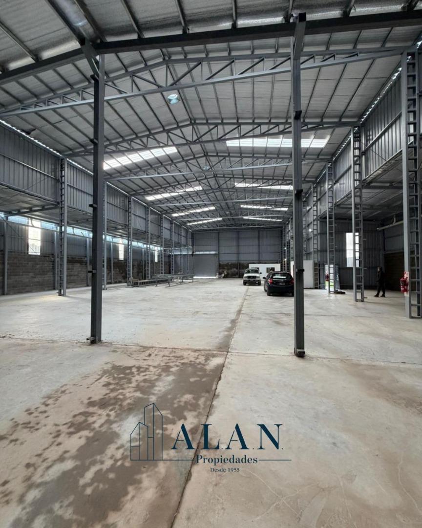 GALPON 1240 M2 A ESTRENAR