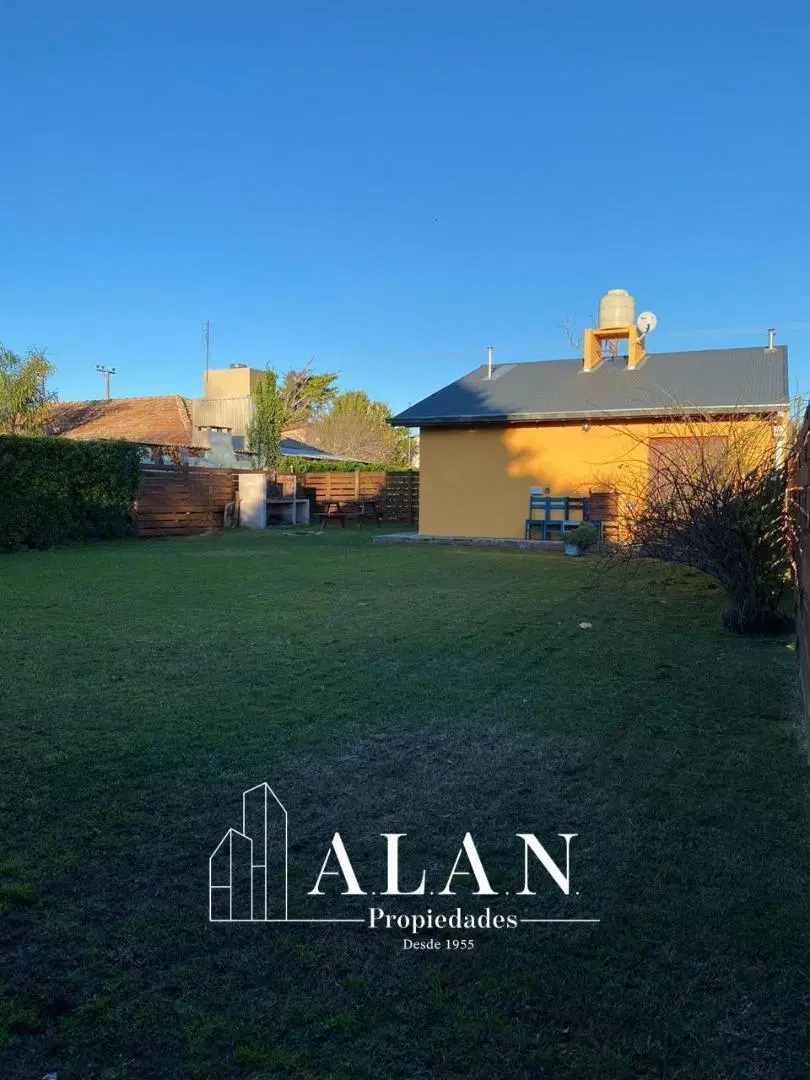 CHALET 4 AMB. RESERVA FORESTAL ALFAR / PLAYAS DEL SUR 2