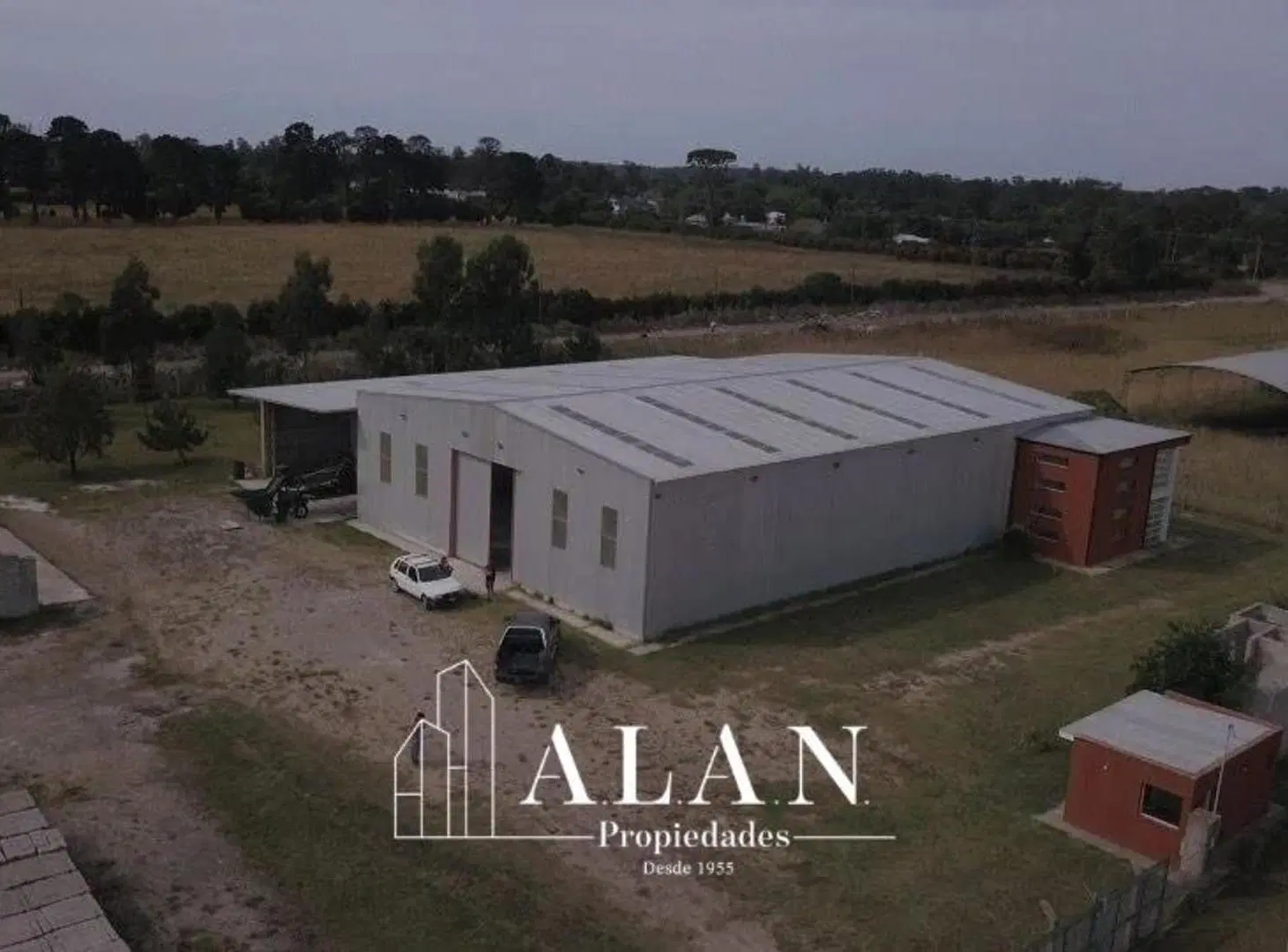 GALPON 1000 M2 CUBTOS SOBRE PREDIO 2 HECTAREAS 3
