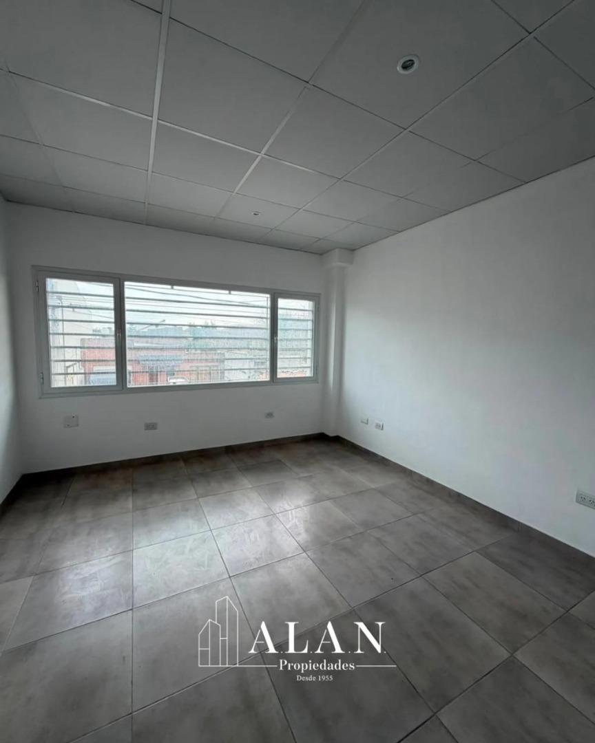 Foto de CONSULTORIOS / OFICINA 120 M2, imagen 3