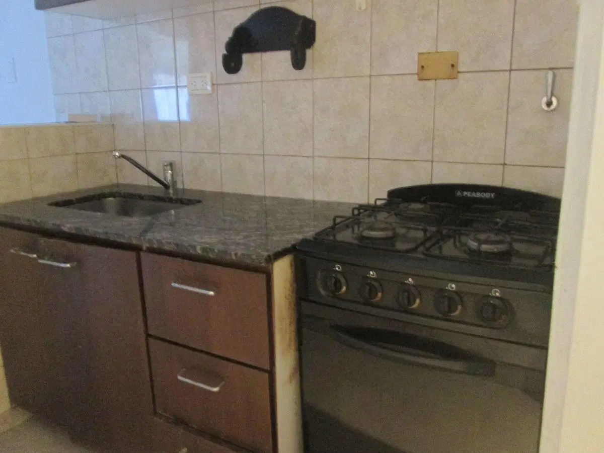 p.h. 3 amb. para uso profesional y/o comercial exclusivamente 3