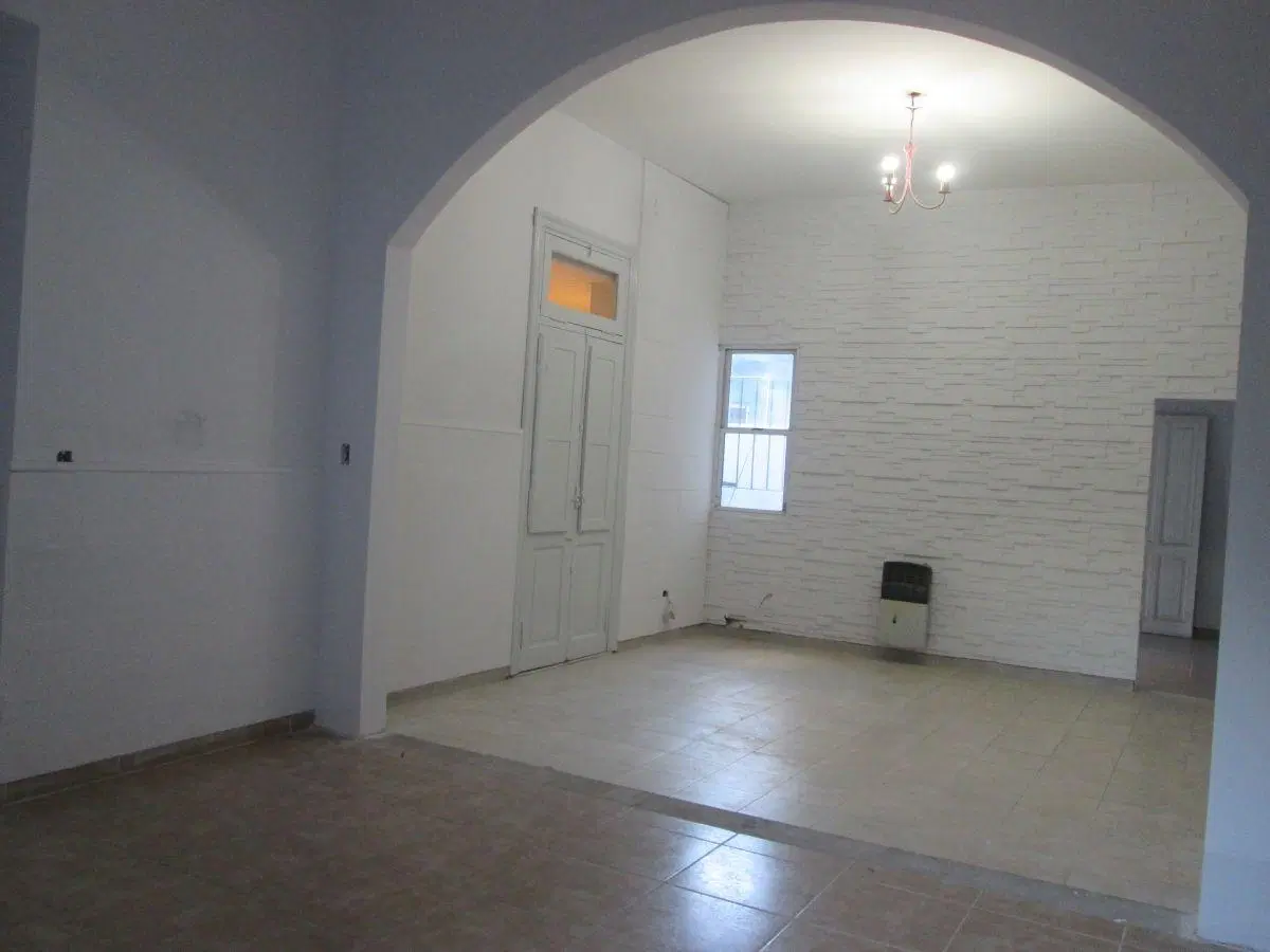 p.h. 3 amb. para uso profesional y/o comercial exclusivamente 5