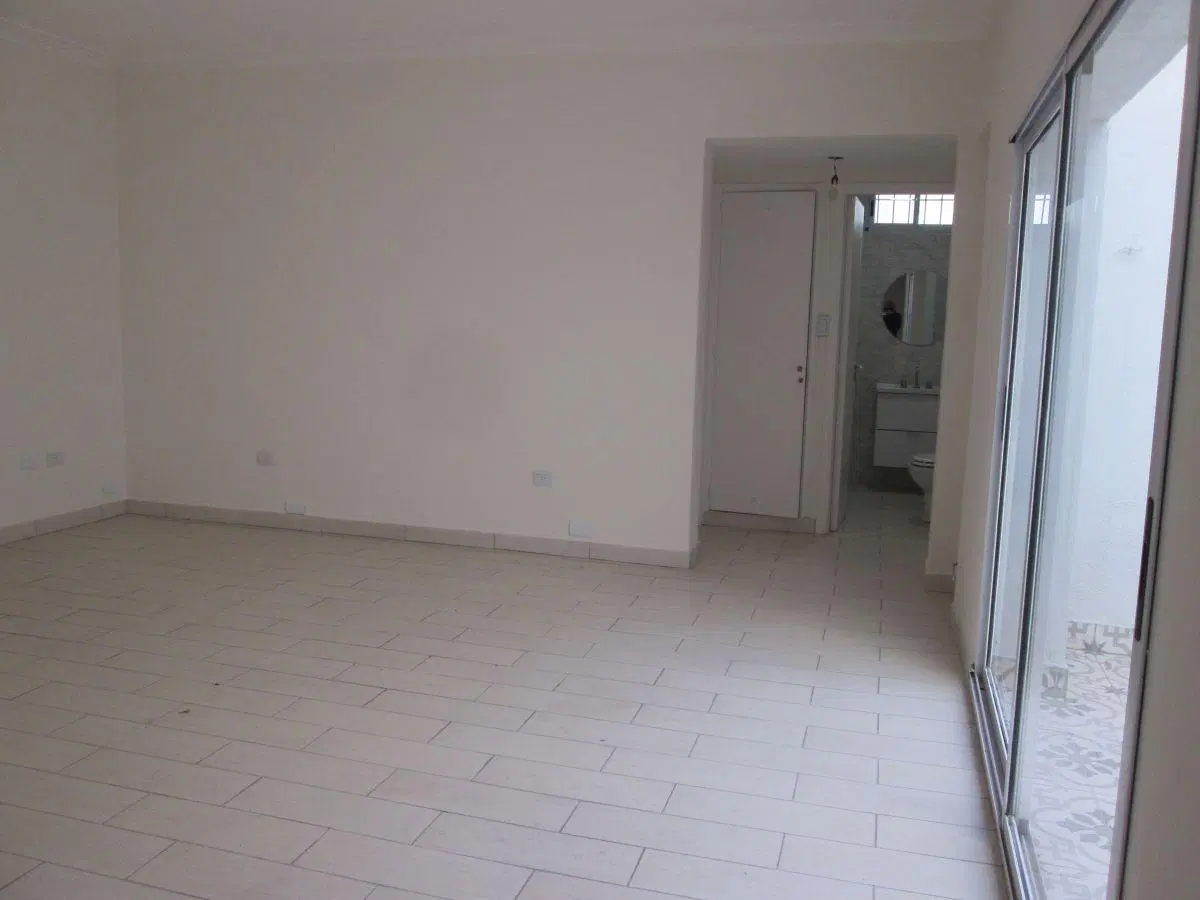 CASA P.H. 3AMB.. A ESTRENAR CON LOCAL AL FRENTE 4