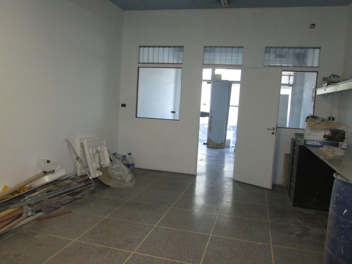 Foto de local 45 mts2 zona comercial, imagen 4