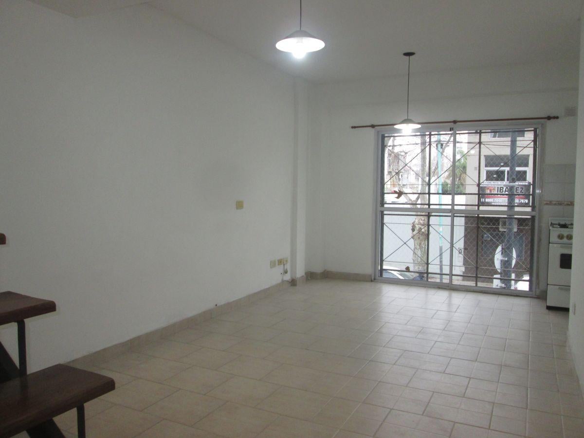 Foto de DUPLEX 2 AMB. LAV.CUB. TZA PROPIA - EXPENSAS: $ 100000, imagen 1