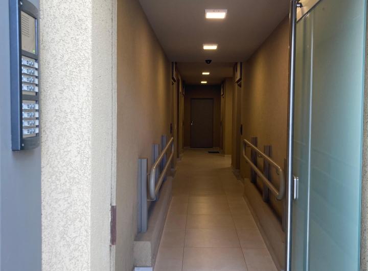 Alquiler dos Monoambientes Amplios y Luminosos Semiamoblados a Estrenar 2