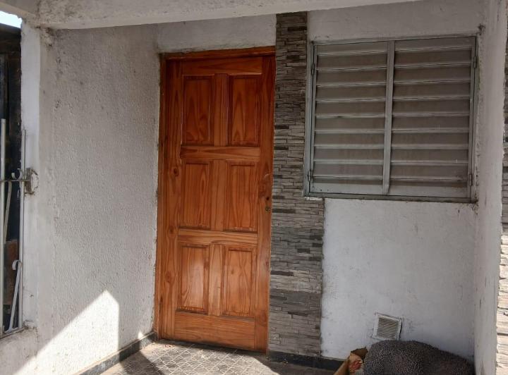 Oportunidad alquilo casa muy linda a una cuadra de avenida Santa Ana 2