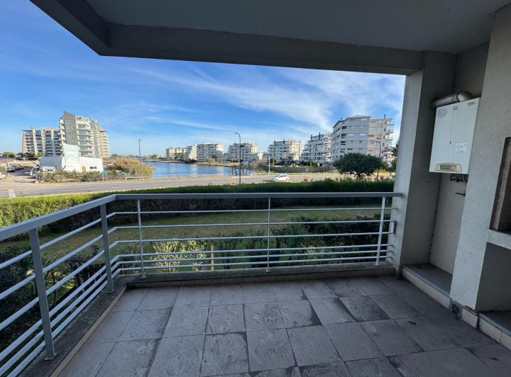 Departamento en Sendero 3