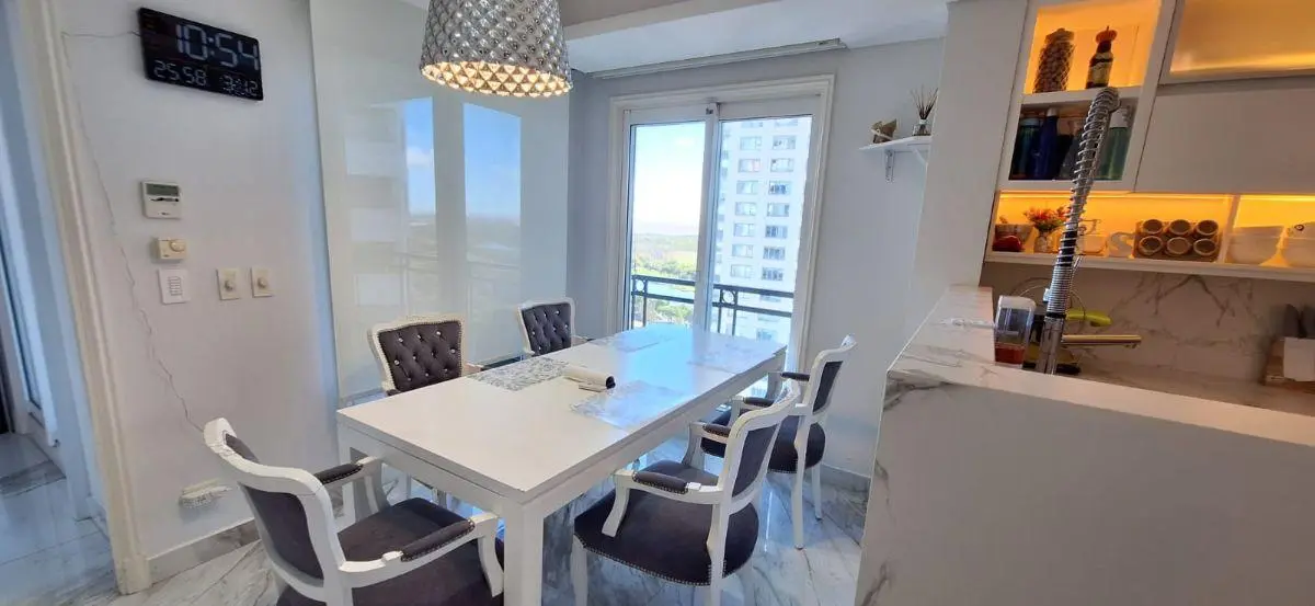 ALQUILER AMOBLADO 4 AMBIENTES CHATEAU PUERTO MADERO CABA 4