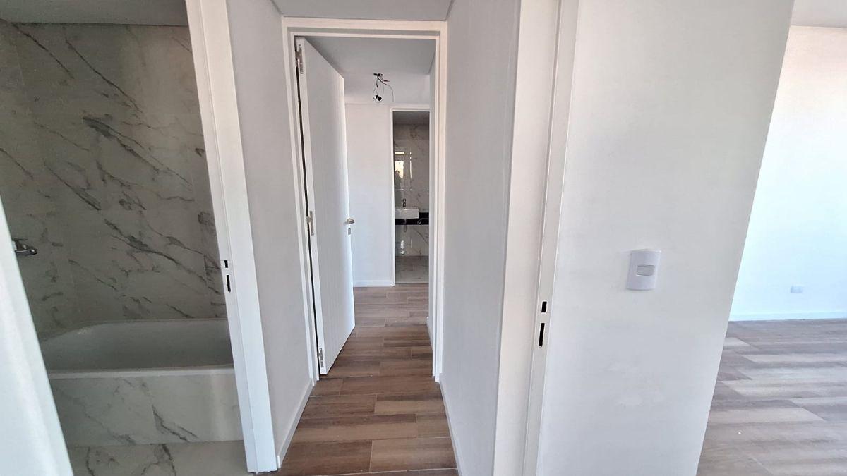 Foto de En Alquiler 3 Ambientes con Balcón Cochera Lumiere Puerto Madero Caba, imagen 4
