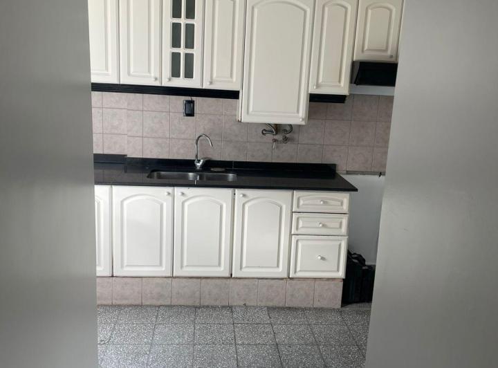 Dueño vende Departamento Barrio Unimev 1