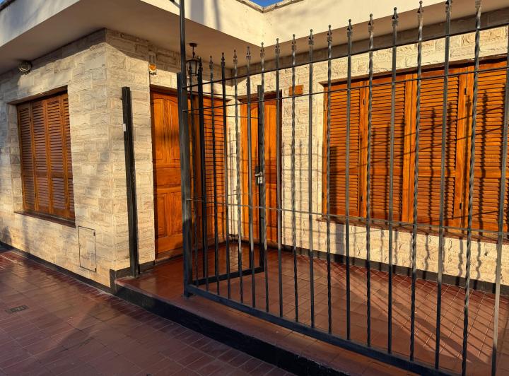 CASA BARRIO UJEMVI 1