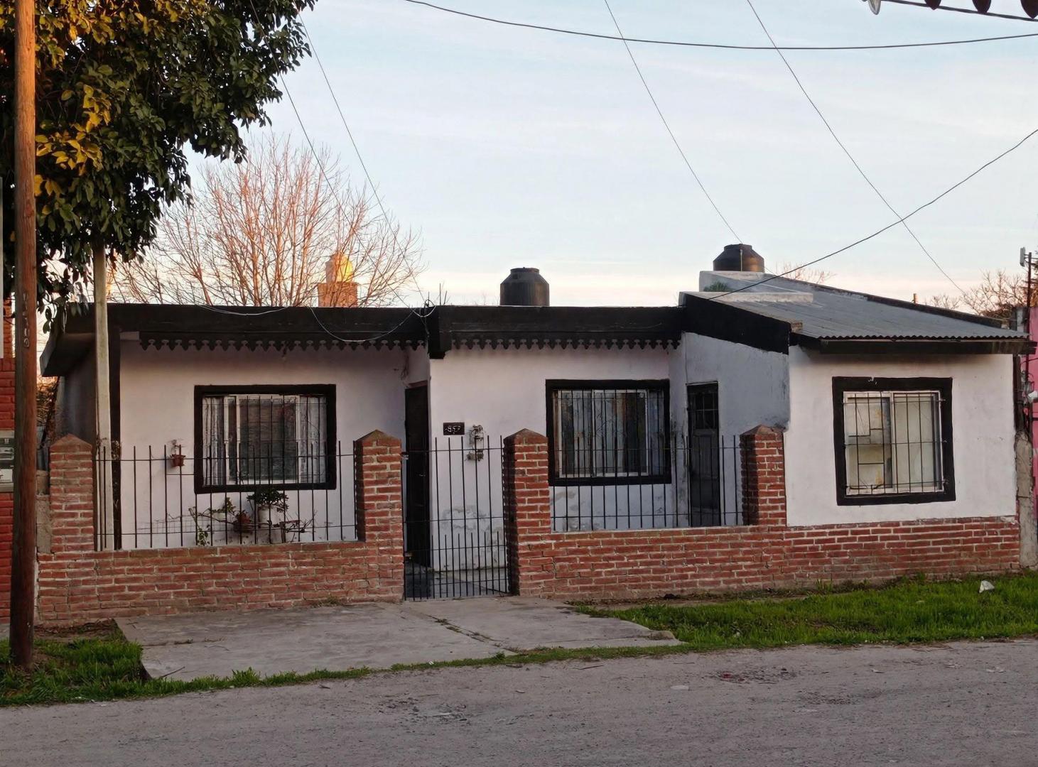 Foto de casa 4 ambientes en Guernica con escritura, imagen 1