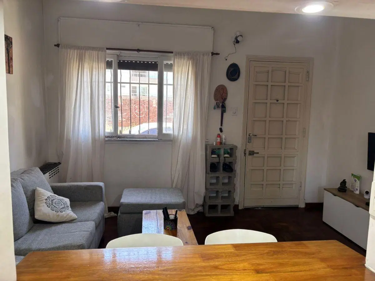 VENTA CASA 3 AMBIENTES. QUILMES 2