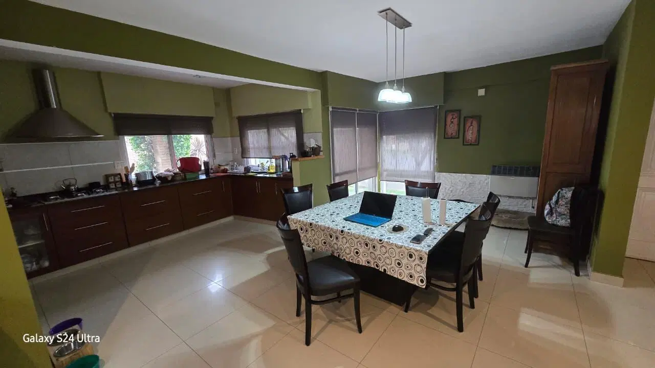 Casa en Plottier 3