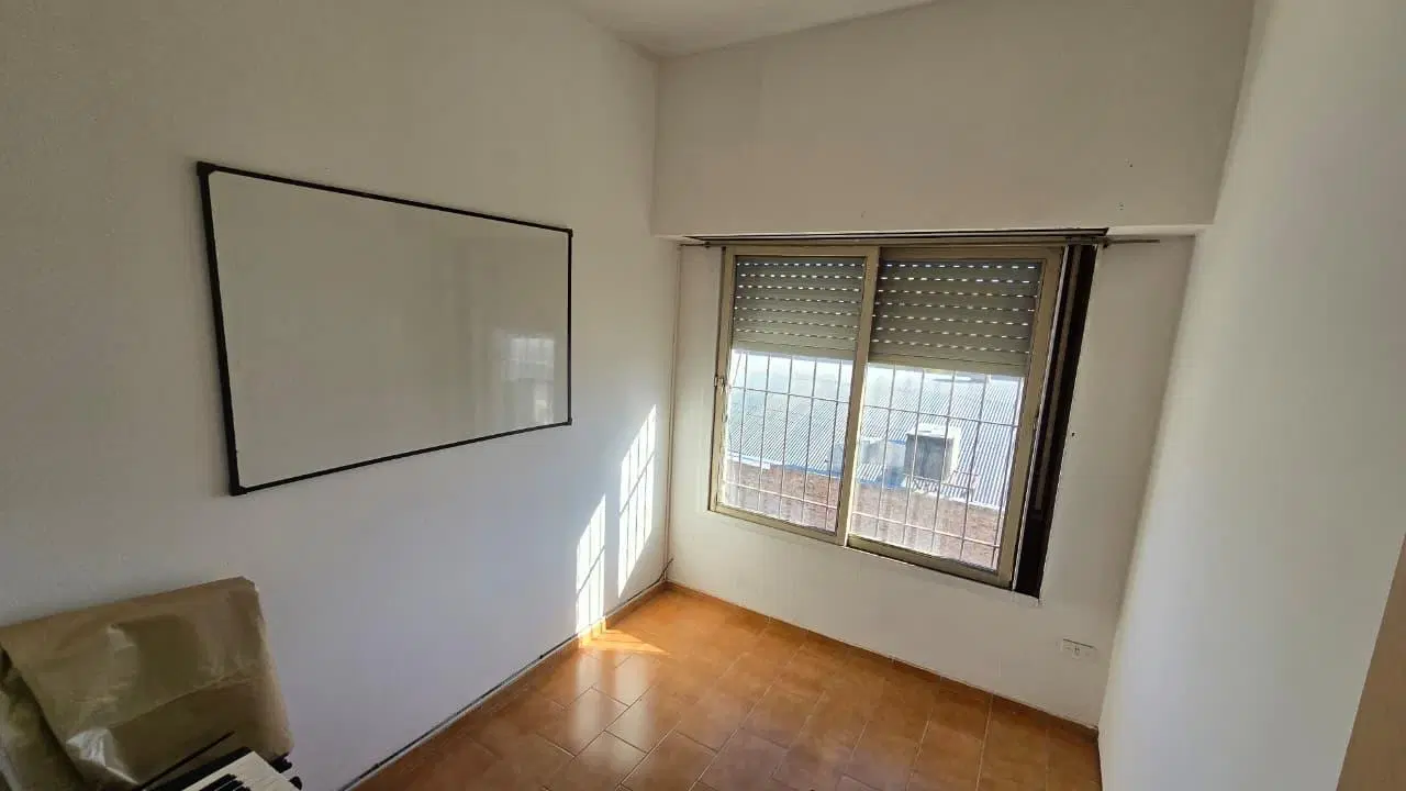 SE ALQUILA OFICINA CALLE LAINEZ 141 2