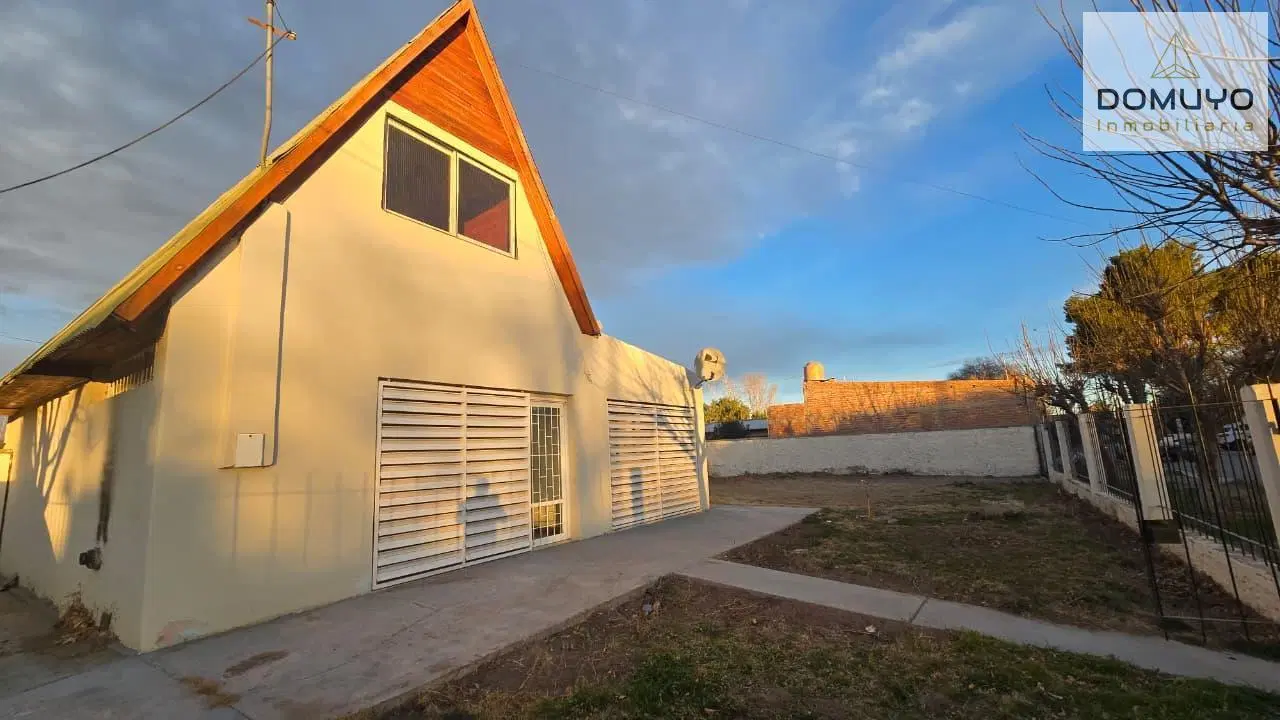 SE ALQUILA CASA EN SENILLOSA 2