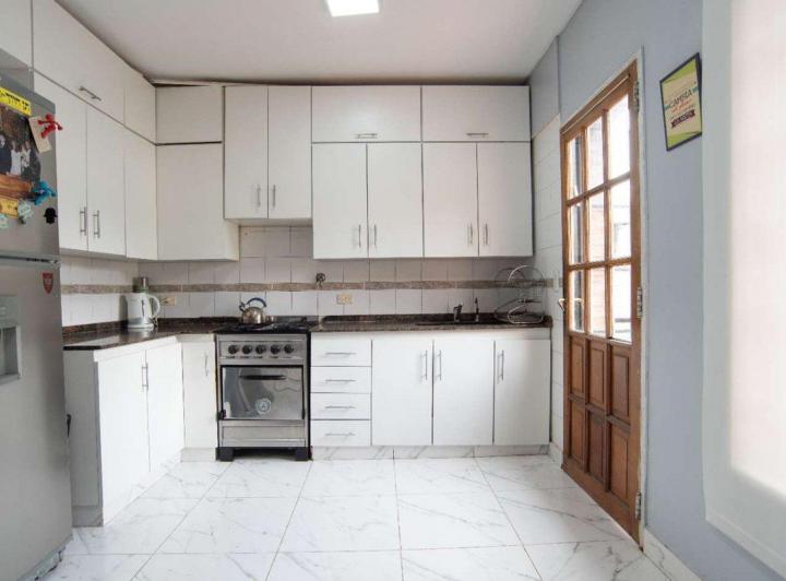 VENTA TRIPLEX SAAVEDRA | PILETA, QUINCHO, COCHERA 4