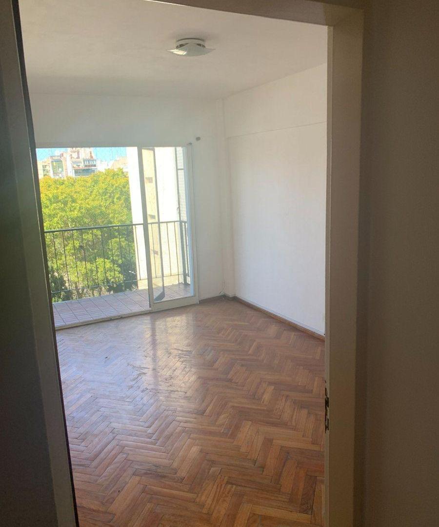 Venta Departamento 2 Ambientes AL FTE BALVANERA