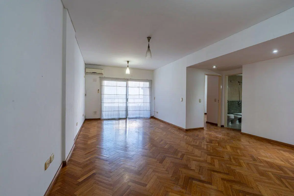 VENTA DEPARTAMENTO 2 AMB  SAN TELMO 4