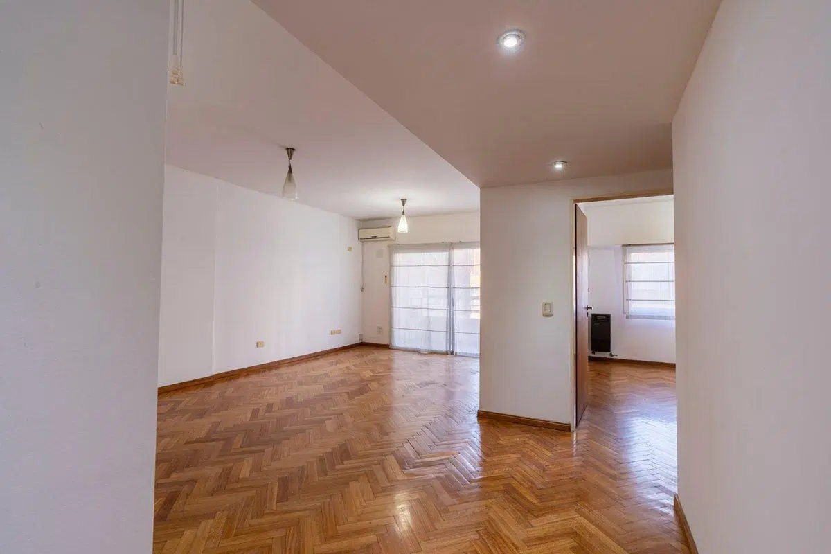 VENTA DEPARTAMENTO 2 AMB  SAN TELMO 2