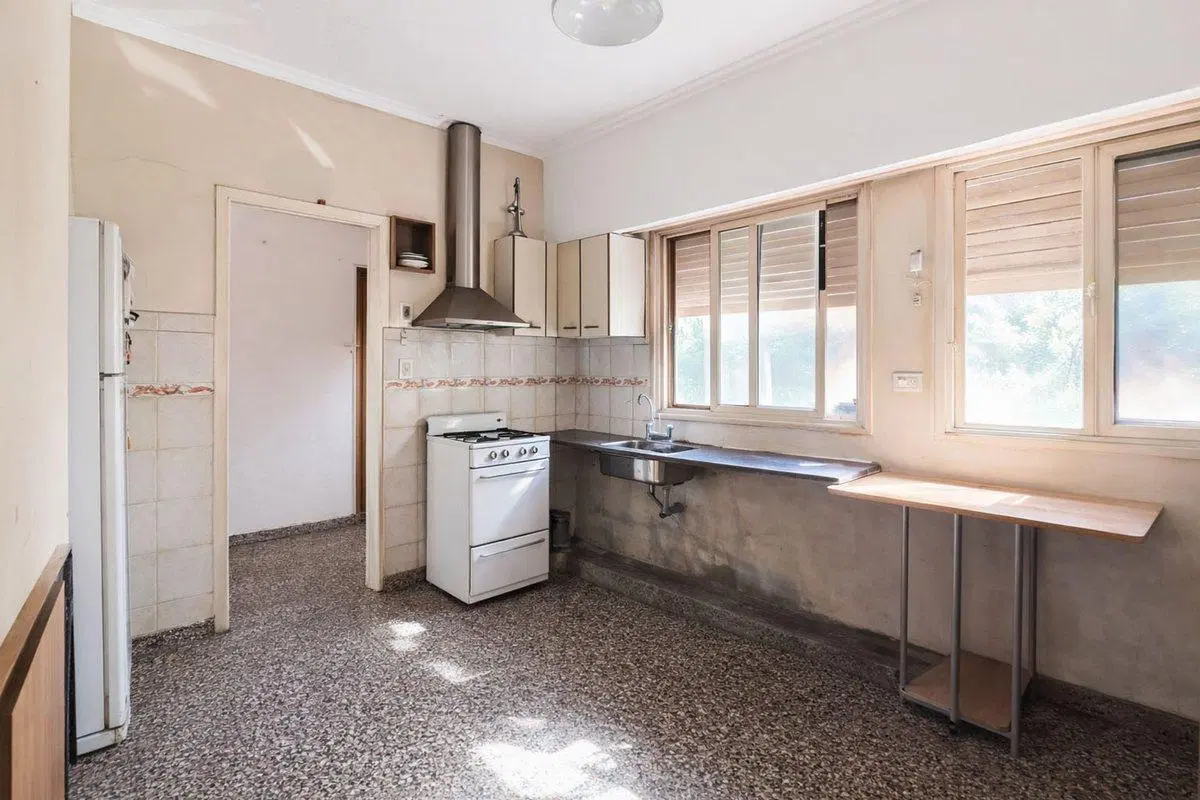 VENTA CASA 2 AMB CON PARQUE RANELAGH 4