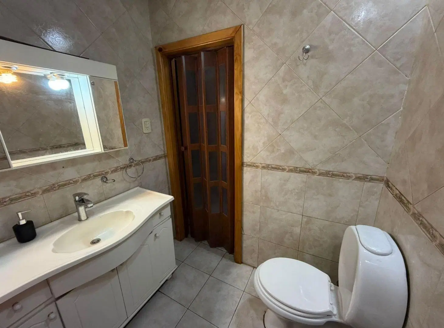 VENTA CASA 3 AMBIENTES LAFERRERE 2