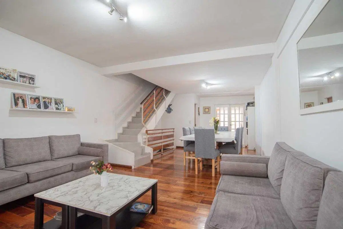 VENTA SAAVEDRA TRIPLEX | PILETA, QUINCHO, COCHERA 3