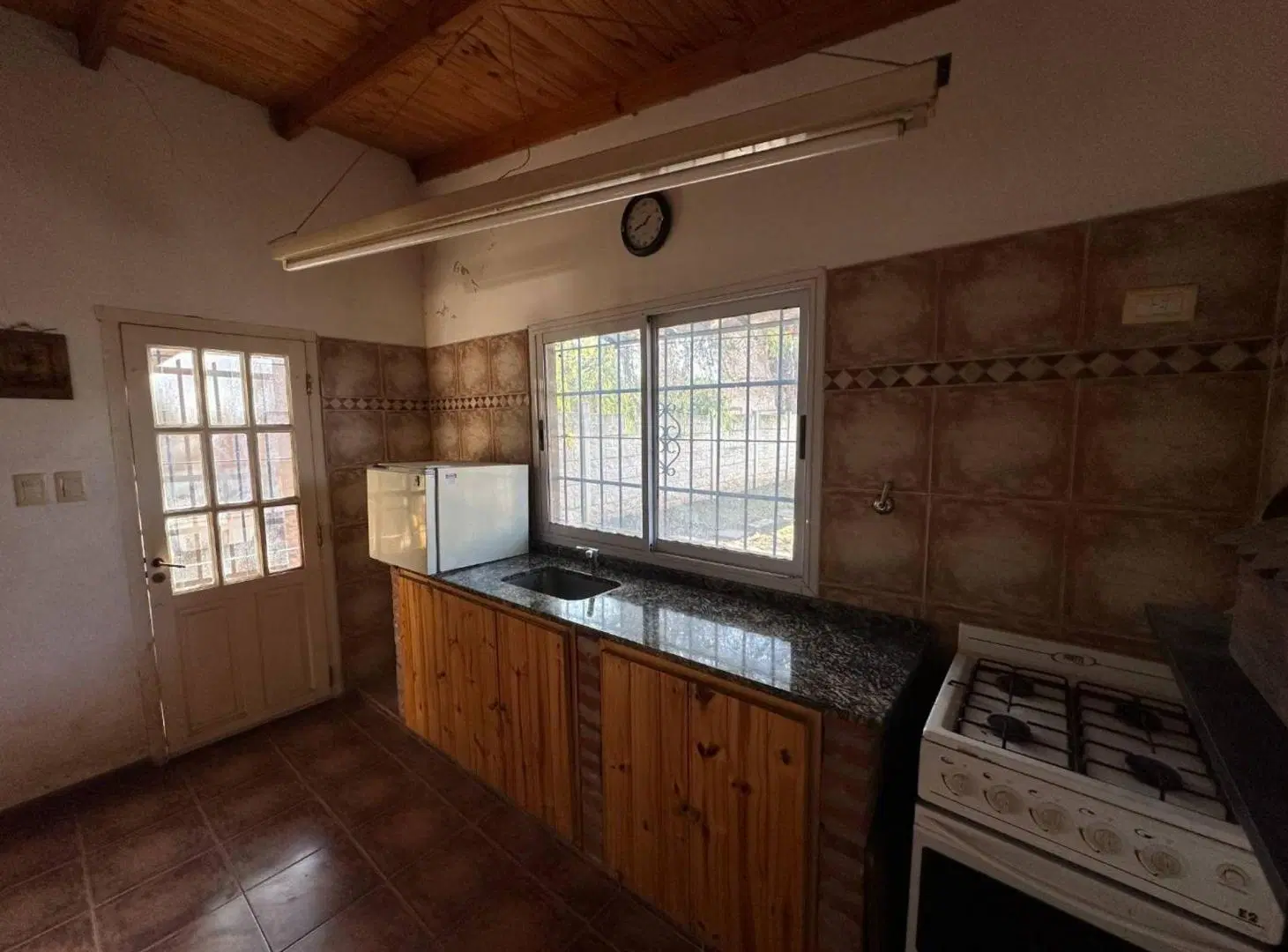 Venta casa 3 ambientes Paso del Rey Pileta Quincho 8
