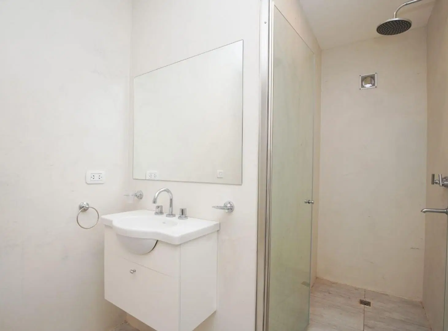 Duplex 3 ambientes venta De Vicenzo 5
