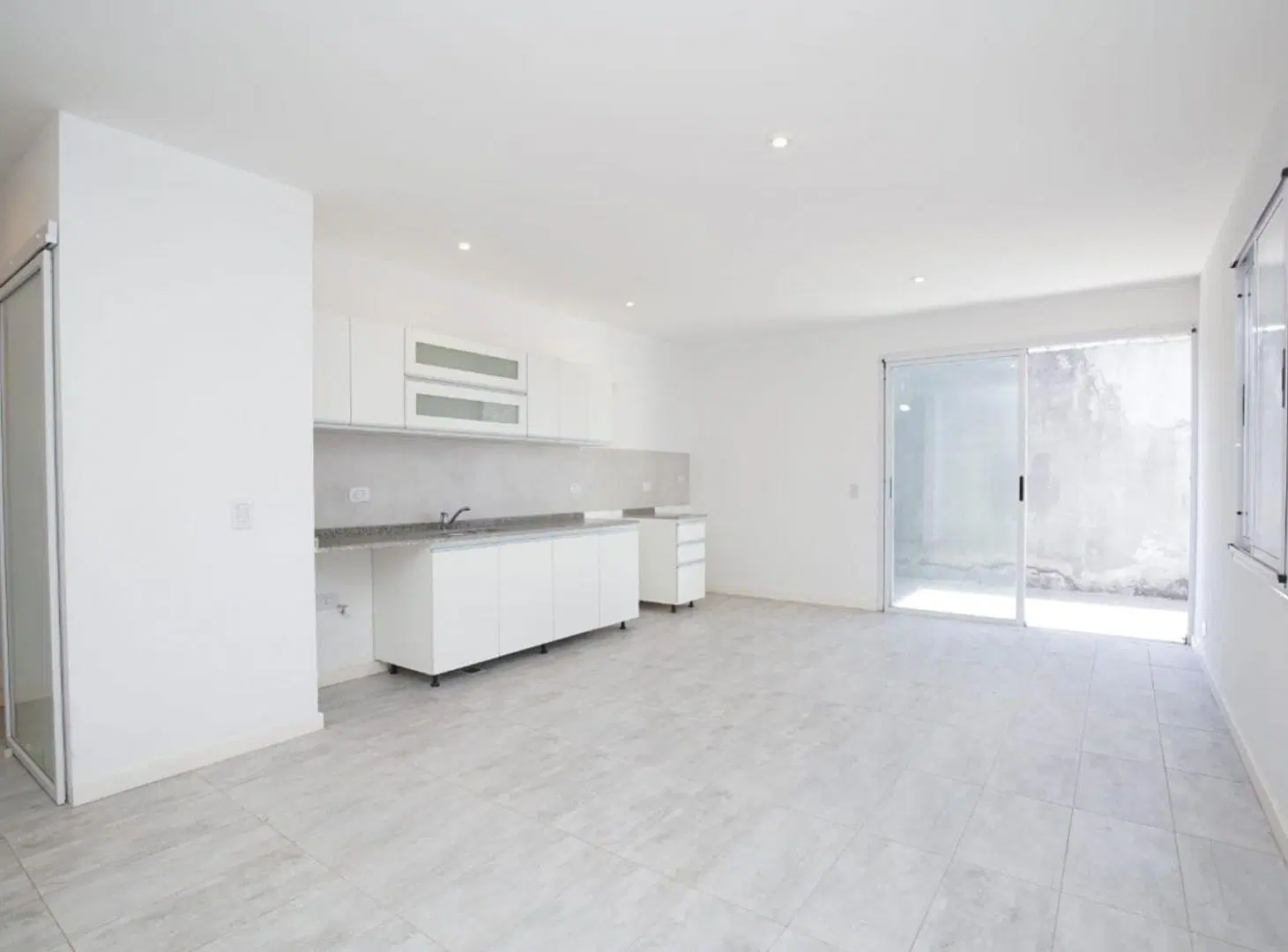 Duplex 3 ambientes venta De Vicenzo 2