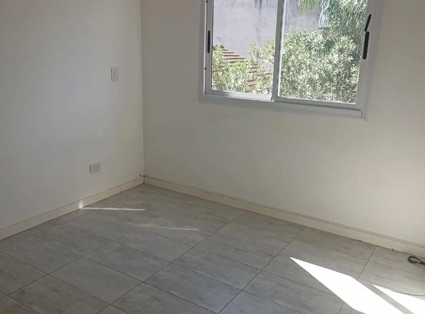 Duplex 3 ambientes venta De Vicenzo 3