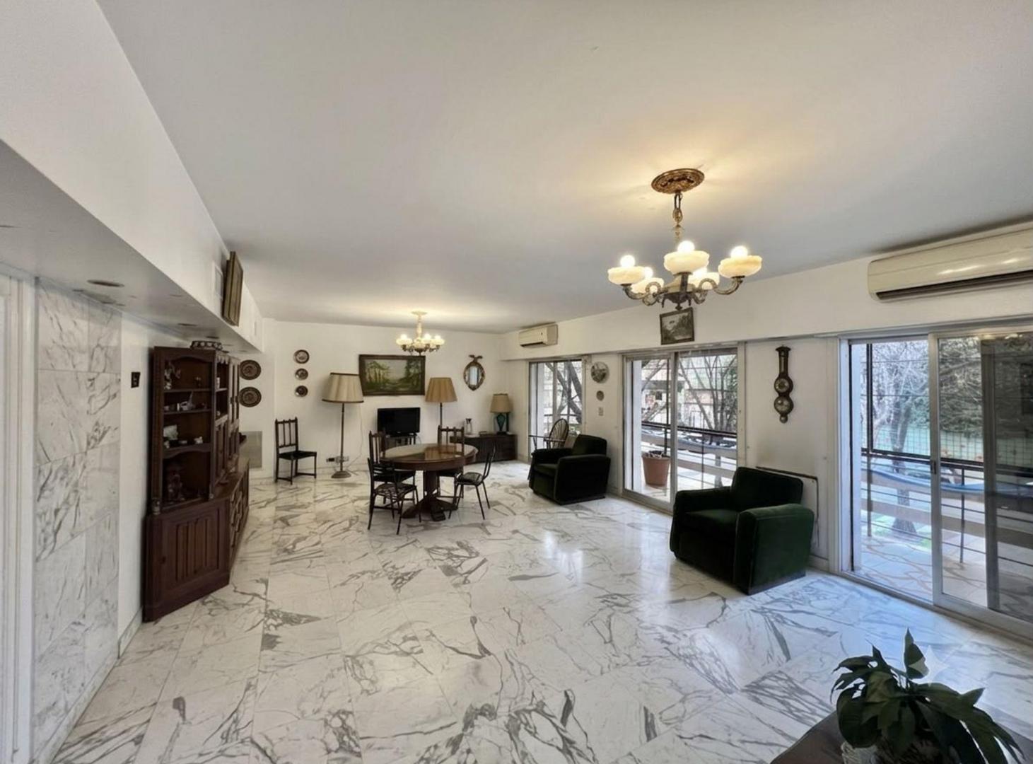 Foto de CASA BARRIO RIVER CON QUINCHO Y PILETA - SUM, imagen 2