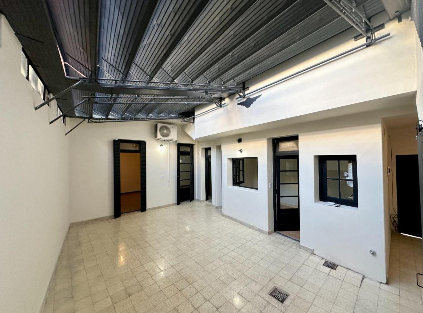 Foto de VENTA PH 4 AMBIENTES PARQUE CHAS TERRAZA, imagen 1