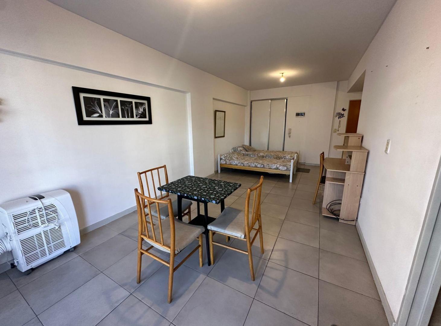 Foto de Venta monoambiente Parque Chas, imagen 2
