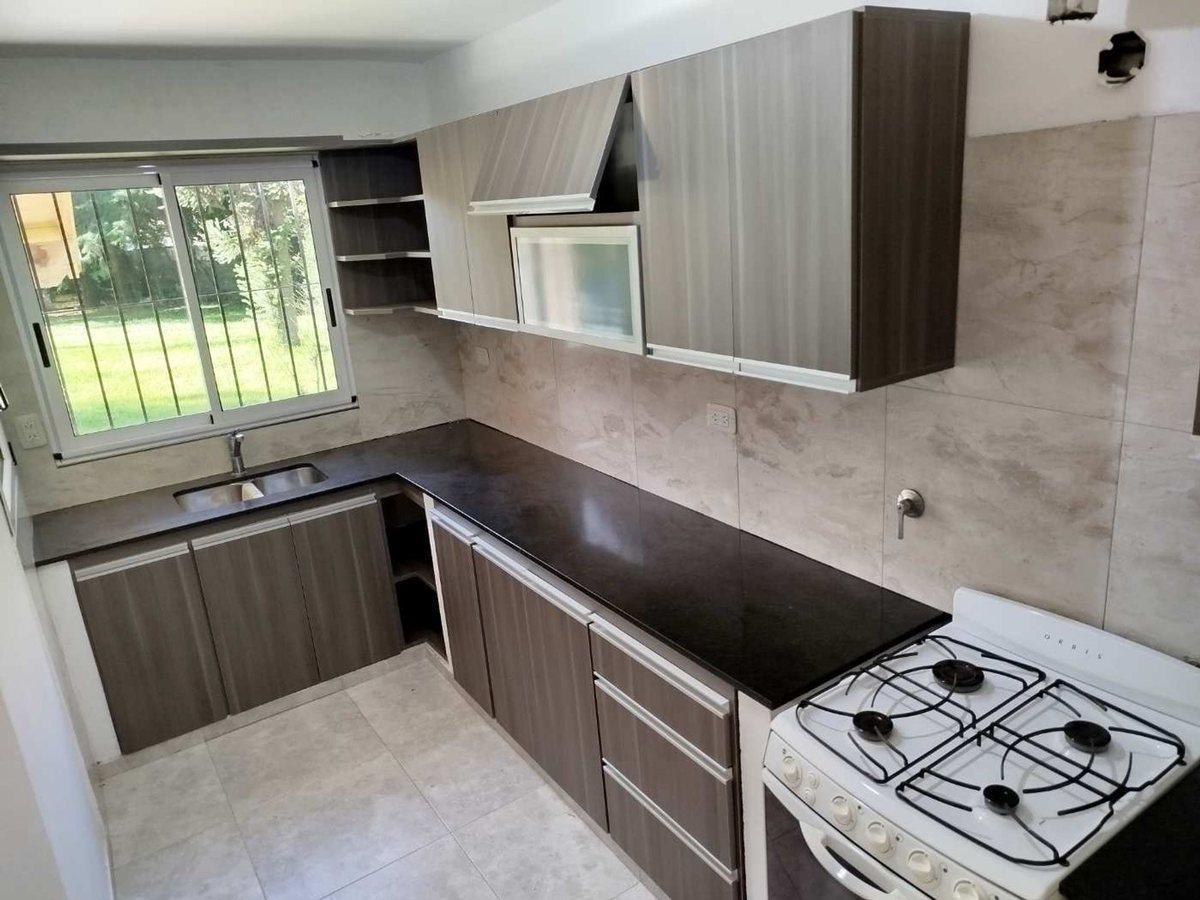 Foto de VENTA CASA 5 AMBIENTES EN SPEGAZZINI, EZEIZA, imagen 4
