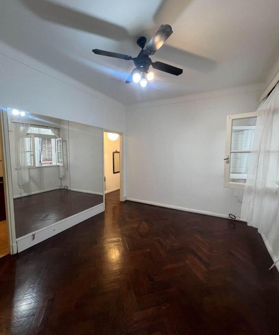 Foto de VENTA departamento 2 Ambientes Colegiales Amplio, imagen 3