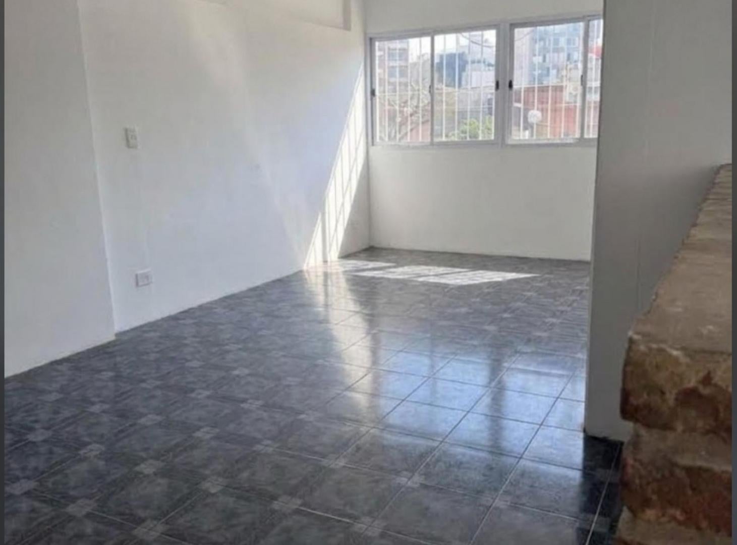 Foto de PARQUE PATRICIOS LOCAL CON VIVIENDA OPORTUNIDAD, imagen 4
